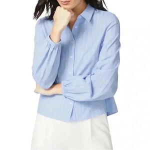 Court & Rowe - Medium • Textured Cotton Blouson
Button Down Top • Blue Sea Spray